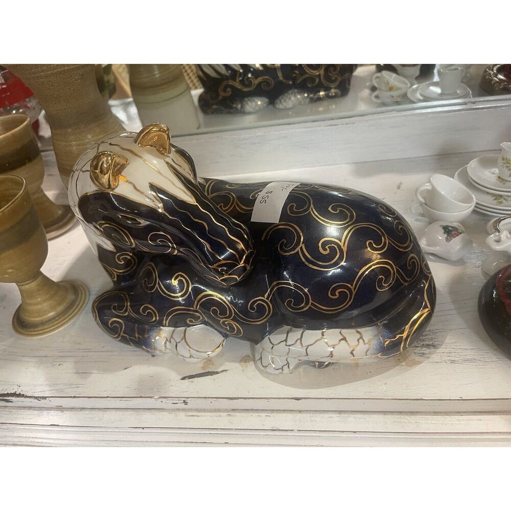 Large Vintage Wildwood Accents Ceramic Horse, 11 1/2"(L) X 7 5/8 (T.) x 6" (W.)